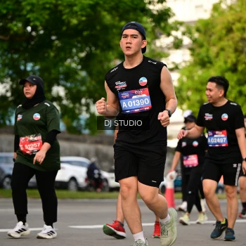 Runner Photo 4040585