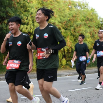 Runner Photo 4040673