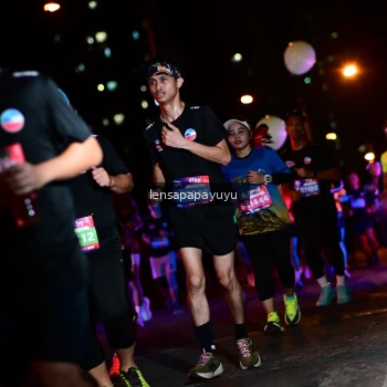 Runner Photo 4040696