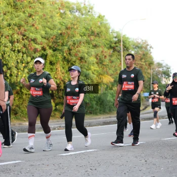Runner Photo 4040702