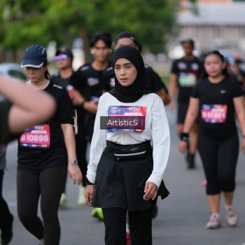Runner Photo 4040706