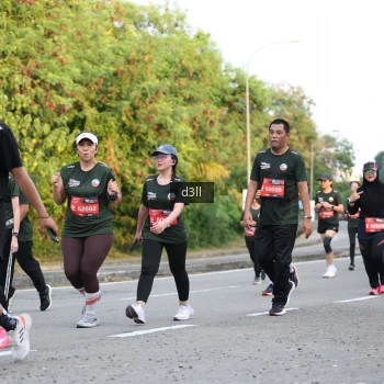 Runner Photo 4040707