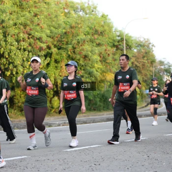 Runner Photo 4040714