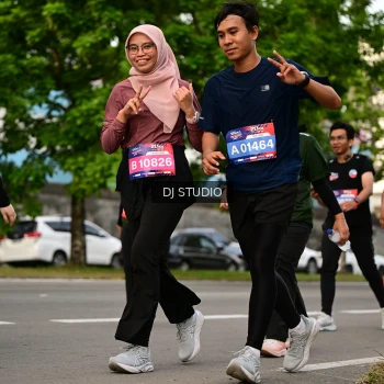 Runner Photo 4040753
