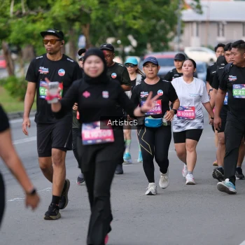 Runner Photo 4040818