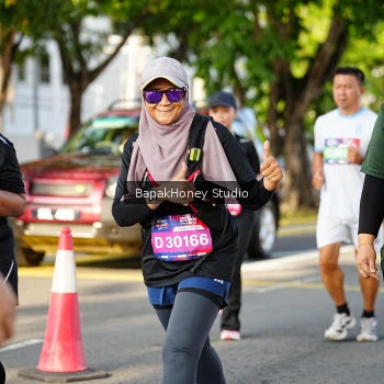 Runner Photo 4040819
