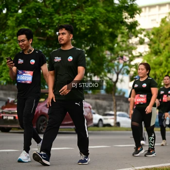 Runner Photo 4040873