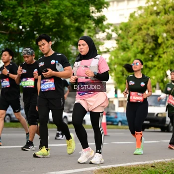 Runner Photo 4040880
