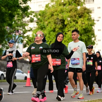 Runner Photo 4040917