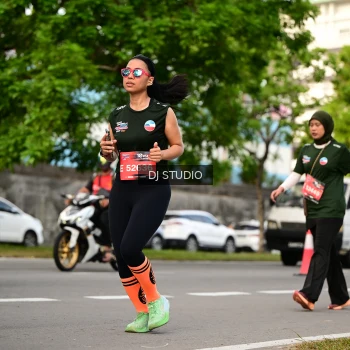 Runner Photo 4040949