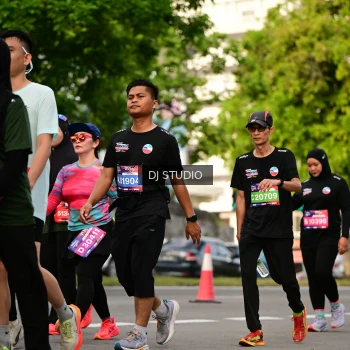 Runner Photo 4041000