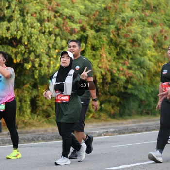 Runner Photo 4041033
