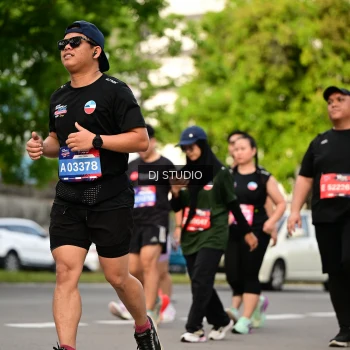 Runner Photo 4041041