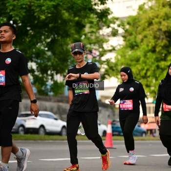 Runner Photo 4041042