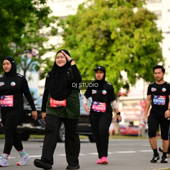 Runner Photo 4041053