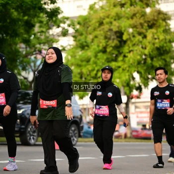 Runner Photo 4041084