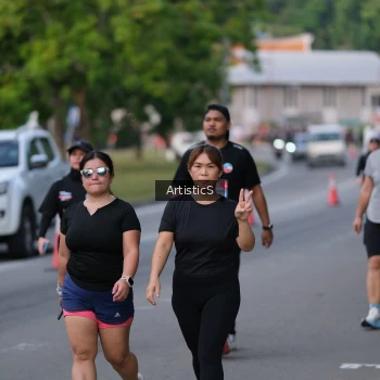 Runner Photo 4041119