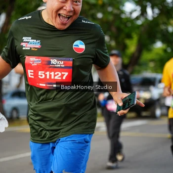 Runner Photo 4041122