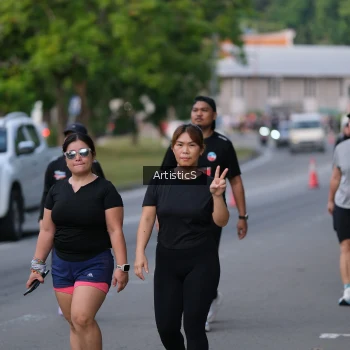 Runner Photo 4041123
