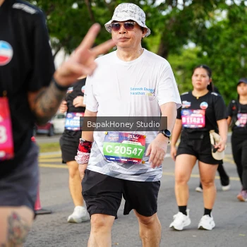 Runner Photo 4041144