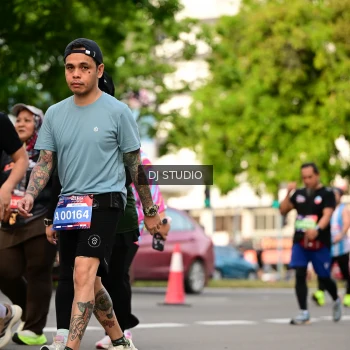 Runner Photo 4041162