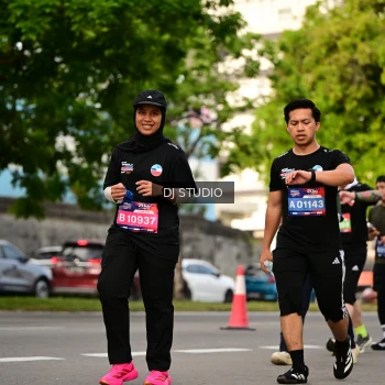 Runner Photo 4041173