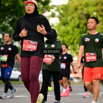 Runner Photo 4041182
