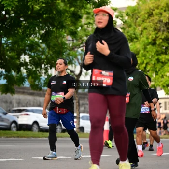Runner Photo 4041184