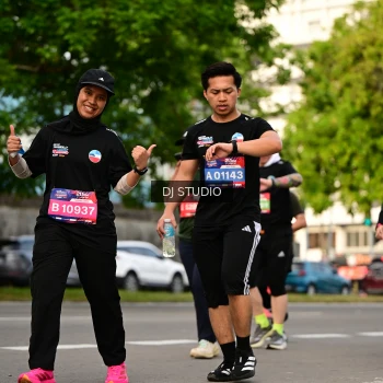 Runner Photo 4041186