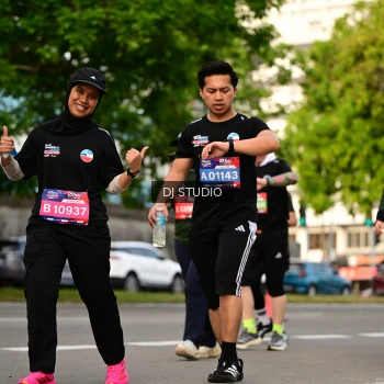 Runner Photo 4041187