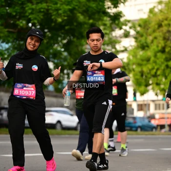 Runner Photo 4041200