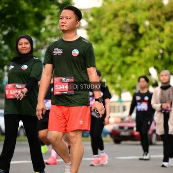 Runner Photo 4041213