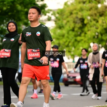 Runner Photo 4041214