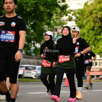 Runner Photo 4041255