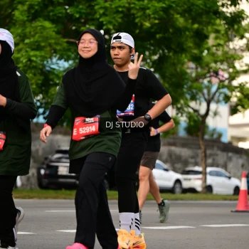 Runner Photo 4041315