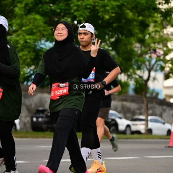 Runner Photo 4041320