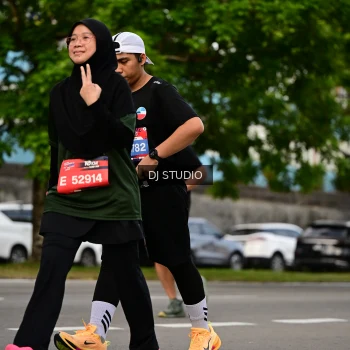 Runner Photo 4041339