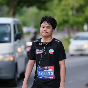 Runner Photo 4041341