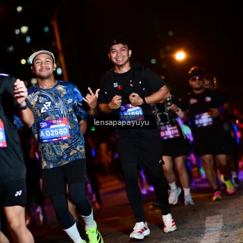 Runner Photo 4041351