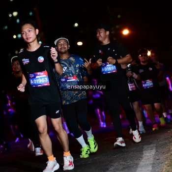 Runner Photo 4041352