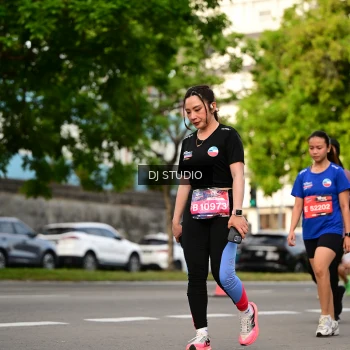 Runner Photo 4041353