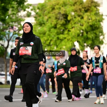 Runner Photo 4041354