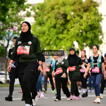 Runner Photo 4041355