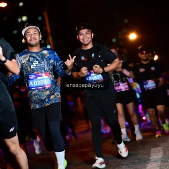 Runner Photo 4041363