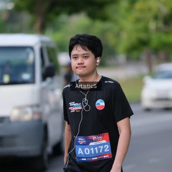 Runner Photo 4041367