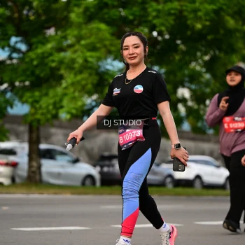 Runner Photo 4041394