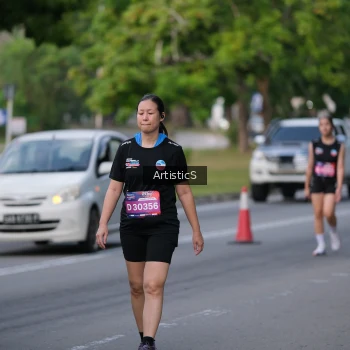 Runner Photo 4041422