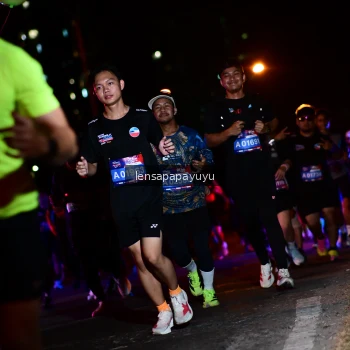 Runner Photo 4041432