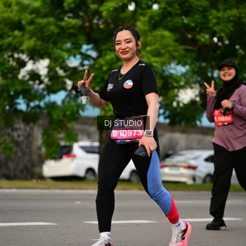 Runner Photo 4041435