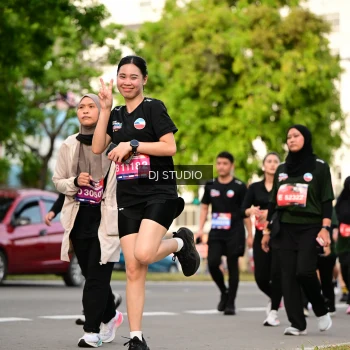 Runner Photo 4041455